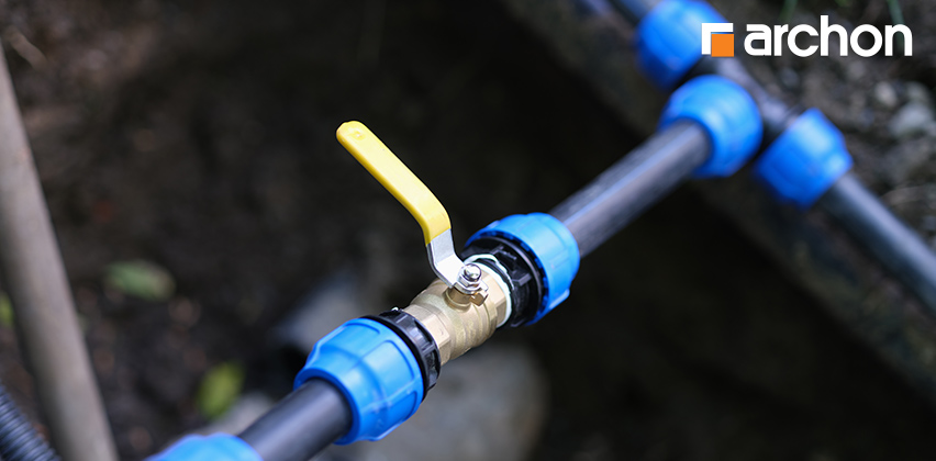 Przyłącze wody i kanalizacji