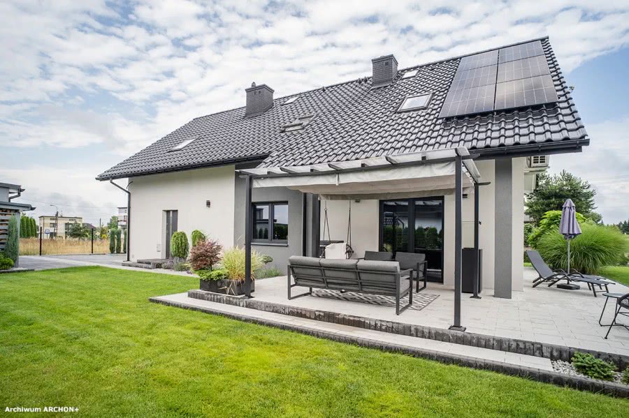 Dachówka Balance w kolorze ciemnobrązowym