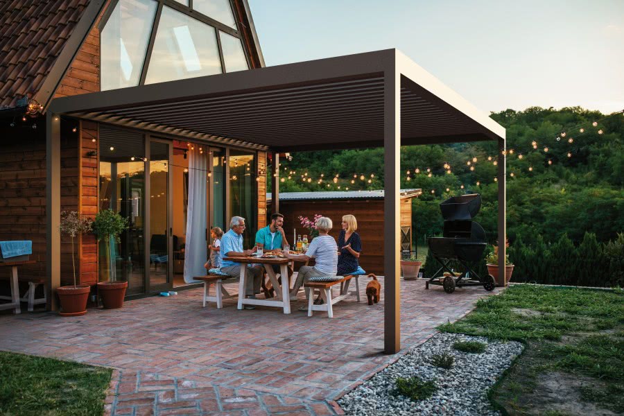 Pergola z oświetleniem